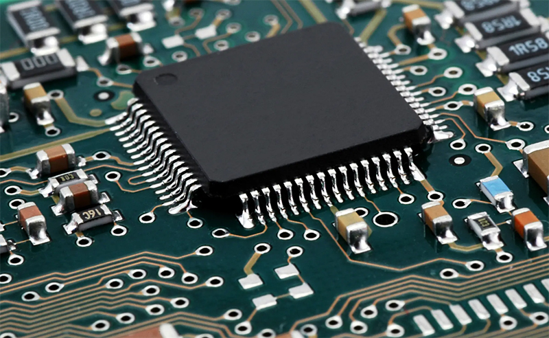 恒溫恒濕試驗箱可應用于半導體芯片行業試驗測試